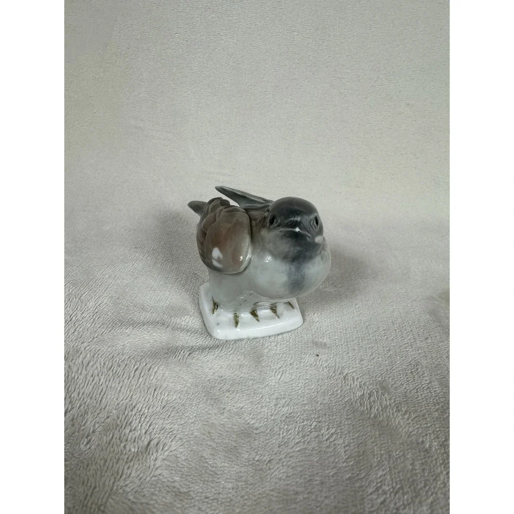 Vintage Rörstrand Sweden Porcelain Sparrow Bird Figurine, W. Lindström, RARE